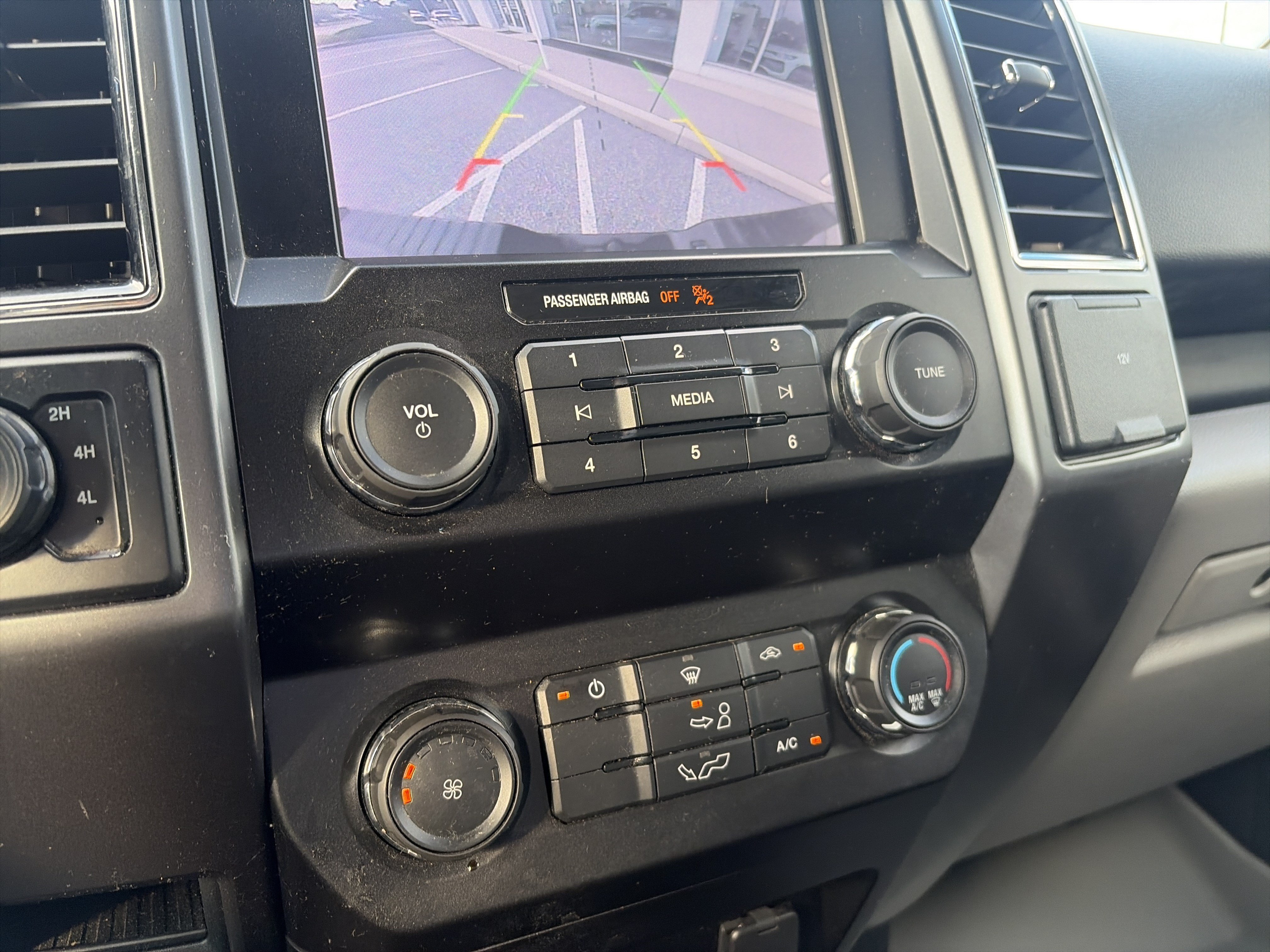 Used 2019 Ford F150 XLT AWD/4WD image 33