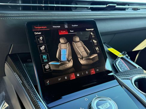 Used 2026 Cadillac Escalade V w/ LPO, ONYX Package image 53