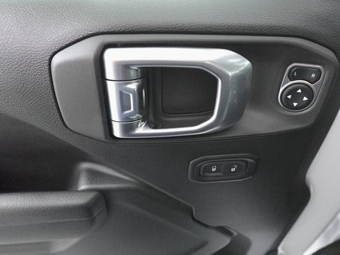 New 2026 Jeep Wrangler Sport S image 7