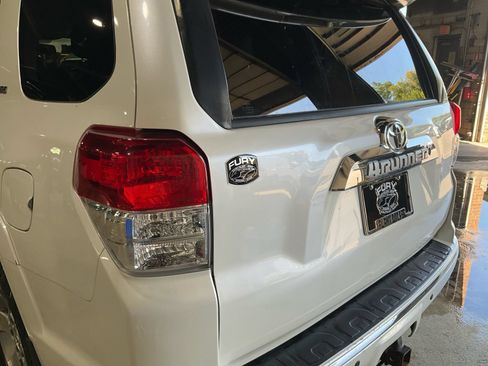 Used 2013 Toyota 4Runner SR5 w/ Premium Pkg w/3rd Row Seat AWD/4WD image 29