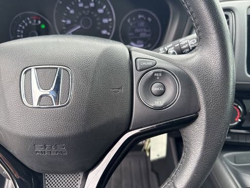 Used 2021 Honda HR-V Sport image 18