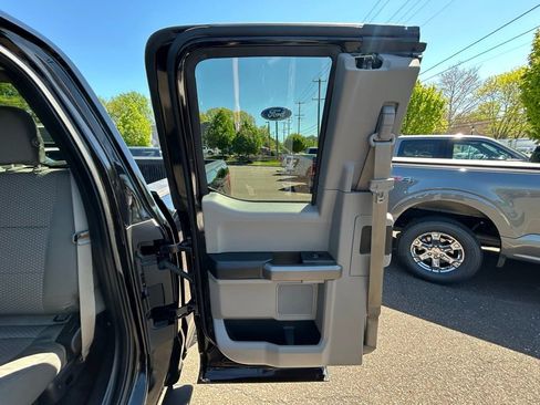 Used 2016 Ford F150 XLT w/ Equipment Group 301A Mid AWD/4WD image 17