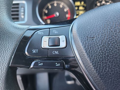 Used 2017 Volkswagen Jetta S w/ Jetta S Cold Weather Package image 14