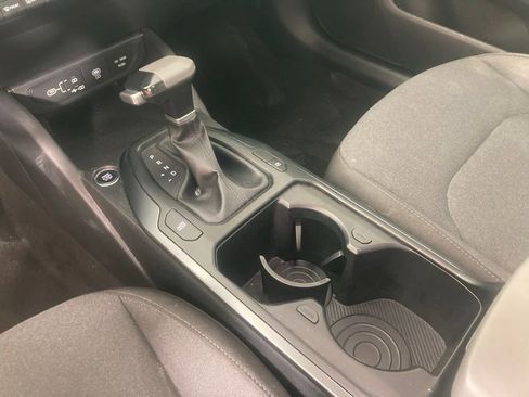 Used 2025 Kia K4 FWD image 9