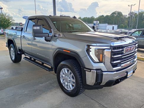 Used 2024 GMC Sierra 2500 SLE w/ SLE Convenience Package AWD/4WD image 7