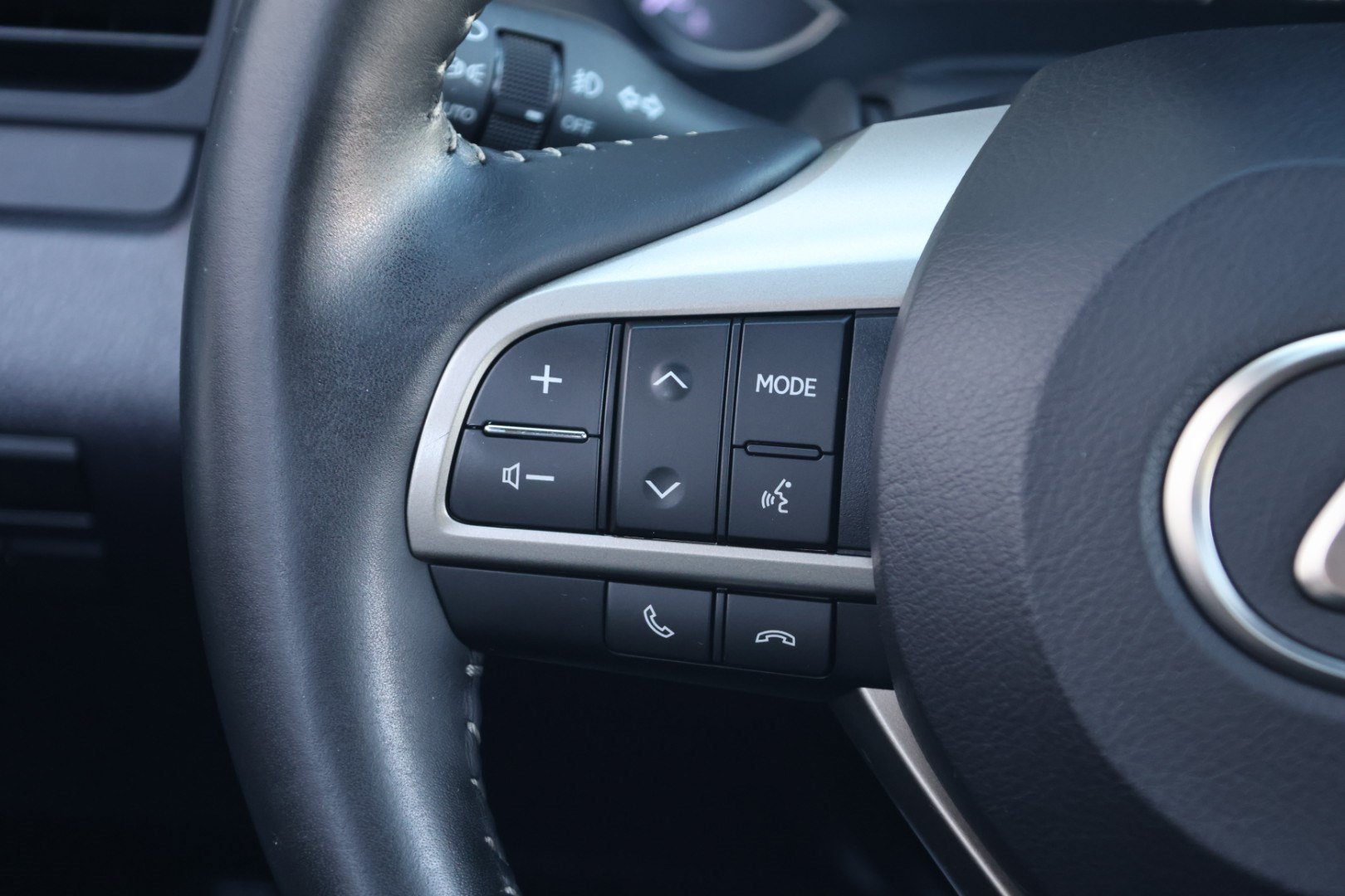 Used 2019 Lexus RX 350 FWD w/ Navigation Package image 30