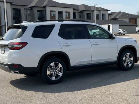 New 2026 Honda Pilot EX-L image 8