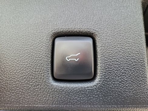 Certified 2022 Ford Escape SE w/ Convenience Package AWD/4WD image 10