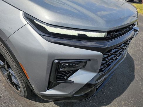 Used 2026 Chevrolet Traverse RS AWD/4WD image 37