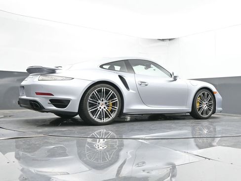 Used 2014 Porsche 911 Turbo S w/ Light Design Package AWD/4WD image 39