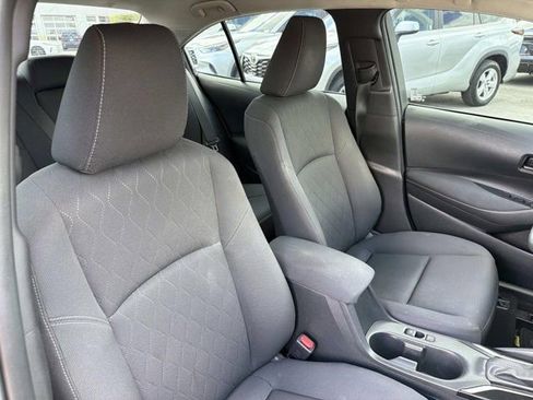 Used 2023 Toyota Corolla LE FWD image 16