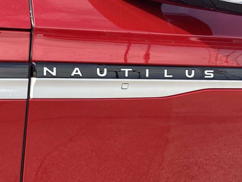 New 2026 Lincoln Nautilus Reserve image 13