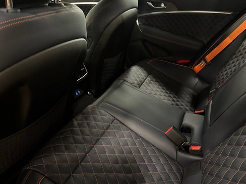 New 2026 Genesis G70 3.3T Prestige RWD image 12