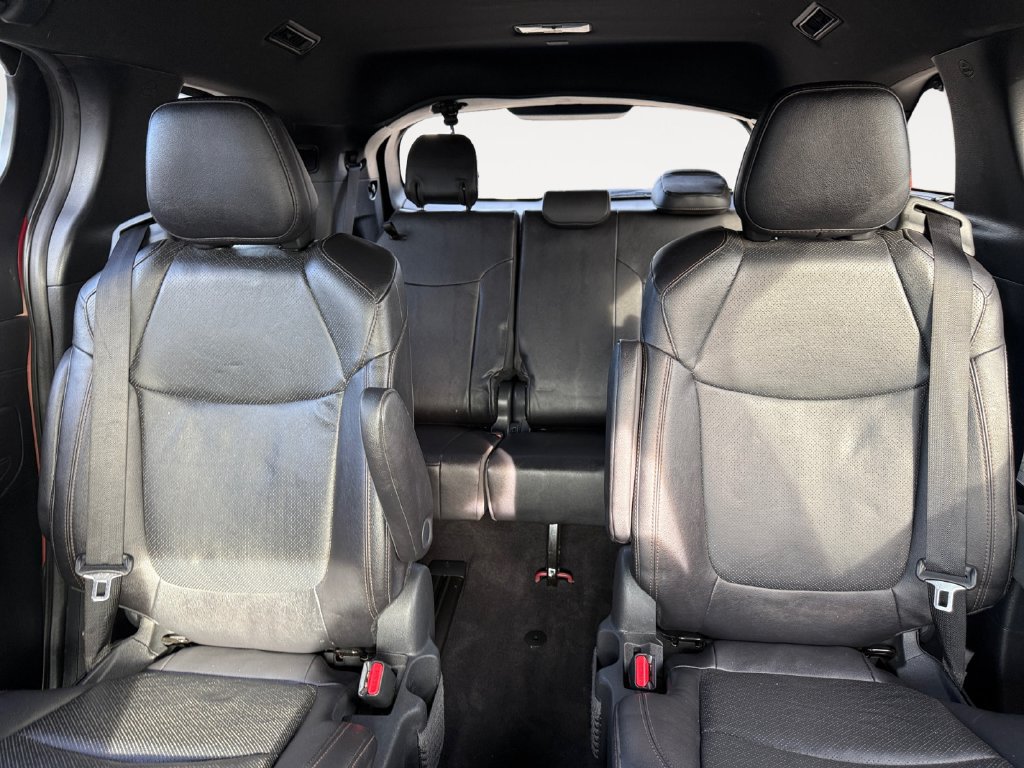 Certified 2025 Toyota Sienna Platinum AWD/4WD image 13