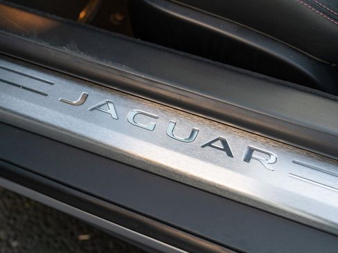 Used 2014 Jaguar F-TYPE S RWD image 13