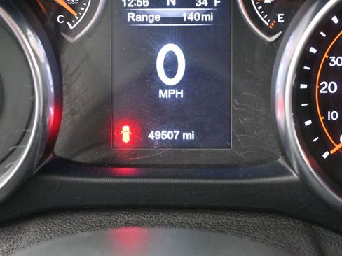 Used 2019 Jeep Wrangler Sport image 23