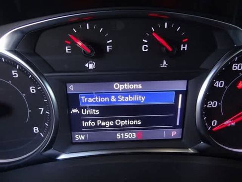 Used 2024 GMC Terrain SLT image 19