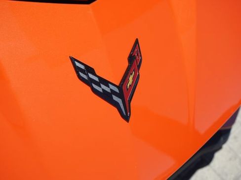 Used 2020 Chevrolet Corvette Stingray Preferred Cpe w/ 2LT Preferred Equipment Group RWD image 18