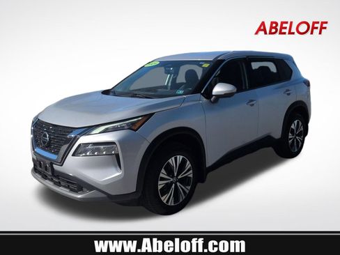 Used 2021 Nissan Rogue SV image 1