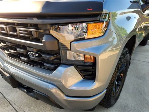Used 2026 Chevrolet Silverado 1500 Custom w/ Turbomax Blackout Package RWD image 7