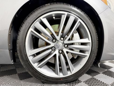 Used 2015 INFINITI Q50 w/ Deluxe Touring Package RWD image 26