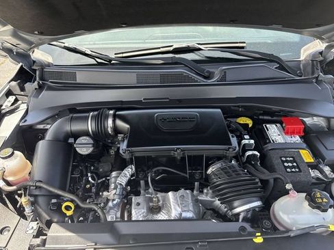 Used 2024 Jeep Compass Limited w/ Sun and Sound Group AWD/4WD image 20