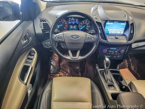 Used 2019 Ford Escape SEL AWD/4WD image 14