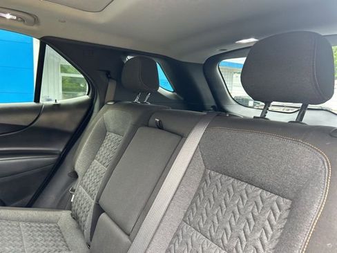 Used 2023 Chevrolet Equinox LT AWD/4WD image 12