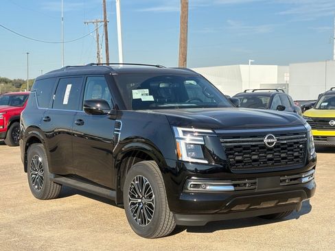 New 2026 Nissan Armada SL w/ Captain's Chari Seat Package image 5