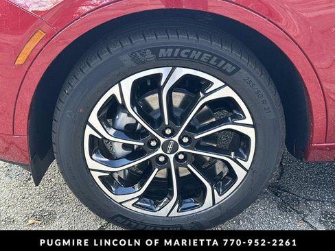 New 2026 Lincoln Nautilus Reserve image 11