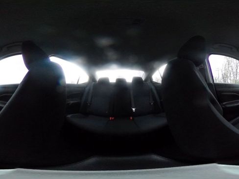 Used 2025 Nissan Versa SV FWD image 39