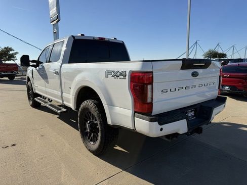 Used 2021 Ford F250 Lariat image 6