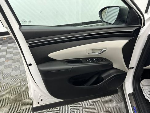 Used 2024 Hyundai Tucson SEL FWD image 8