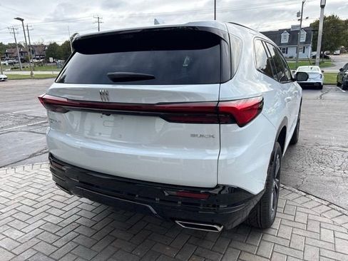 New 2026 Buick Enclave Sport Touring w/ Super Cruise Package image 9