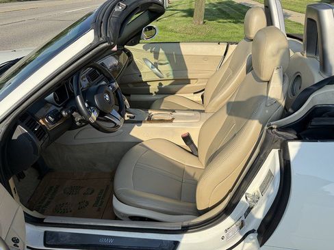 Used 2006 BMW Z4 3.0si RWD image 9