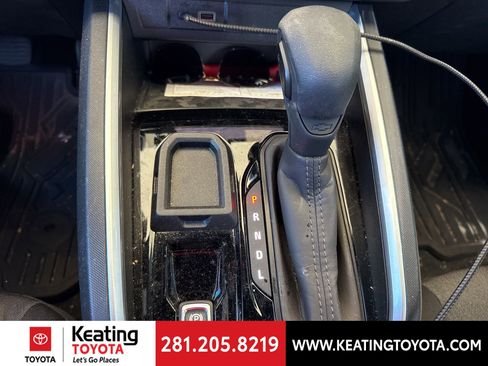 Used 2025 Chevrolet Colorado W/T image 15