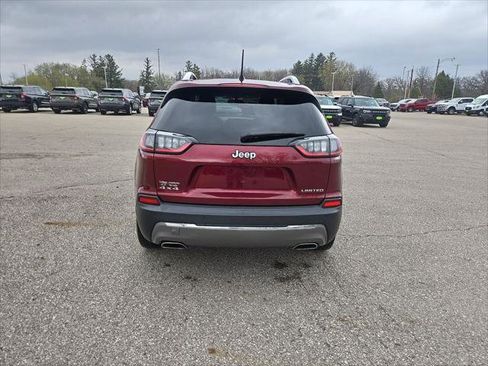 Certified 2019 Jeep Cherokee Limited image 4