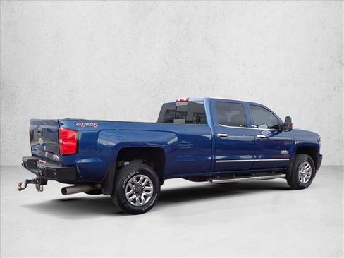 Used 2016 Chevrolet Silverado 3500 High Country w/ Duramax Plus Package AWD/4WD image 4