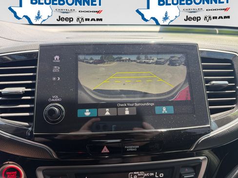 Used 2022 Honda Pilot Elite image 16