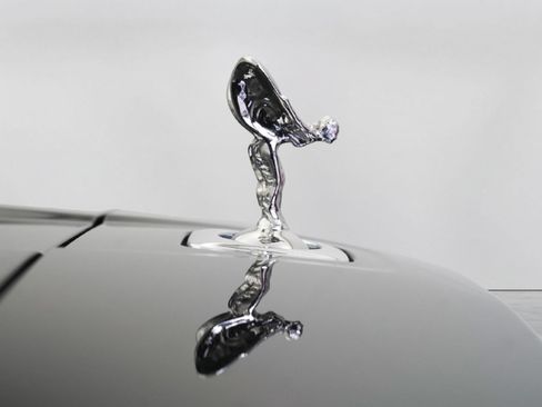 Certified 2025 Rolls-Royce Cullinan AWD/4WD image 7