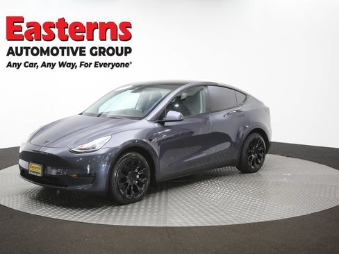 Used 2021 Tesla Model Y Long Range AWD/4WD image 51