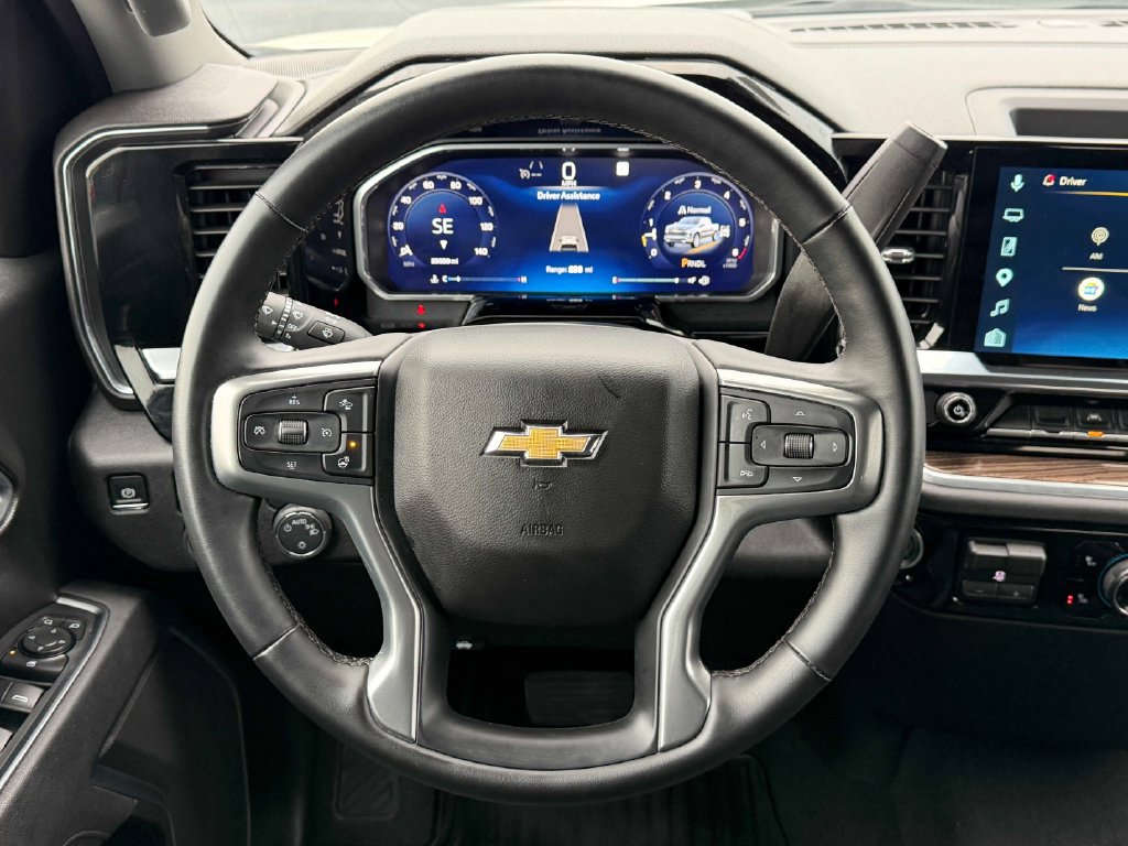 Used 2026 Chevrolet Silverado 1500 LT AWD/4WD image 33