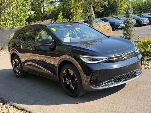 New 2025 Volkswagen ID.4 Pro S Plus image 7