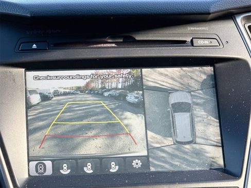 Used 2018 Hyundai Santa Fe Sport image 23