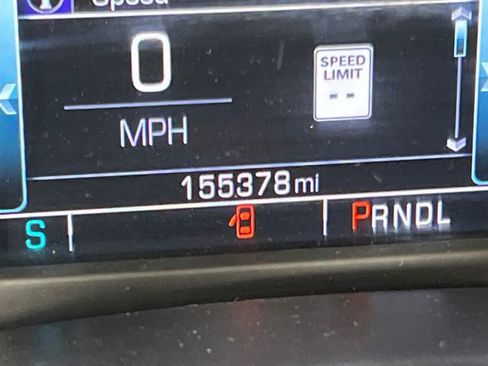 Used 2018 Chevrolet Silverado 1500 LT w/ Texas Edition image 17