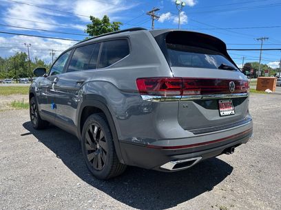New 2026 Volkswagen Atlas SE