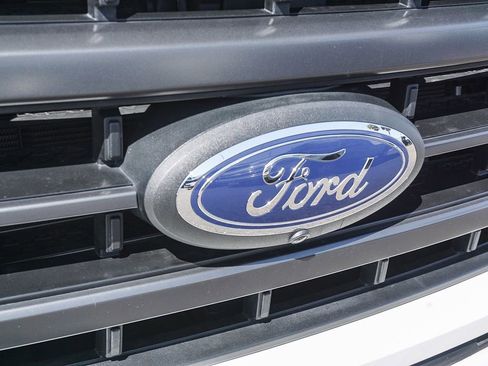 Used 2022 Ford F150 Lariat AWD/4WD image 11