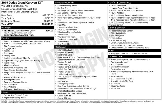 Used 2019 Dodge Grand Caravan SXT w/ Rear Park Assist Package FWD image 11