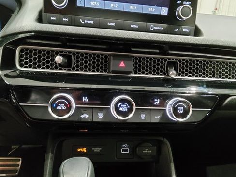 Used 2024 Honda Civic Sport image 31