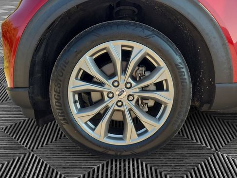 Used 2023 Ford Explorer XLT w/ Equipment Group 202A RWD image 14